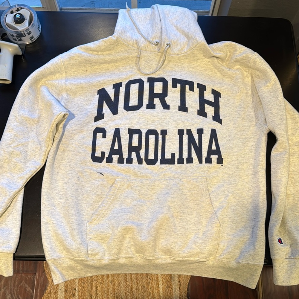 Vintage champion North Carolina hoodie size Large